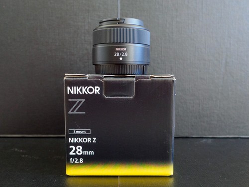 Nikon nikkor 28mm - 28mm, wide